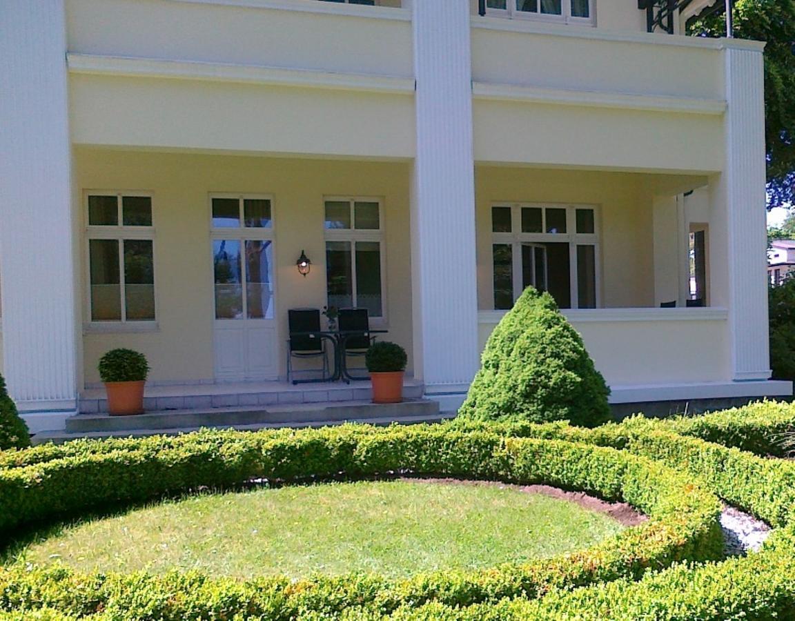 Villa Caprivi - Ferienwohnung 3 Херингсдорф Екстериор снимка
